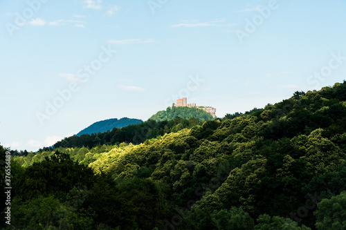 Canvas Print view on the castle ruin of trifels in the southwest palatine forest (pfälzer wal