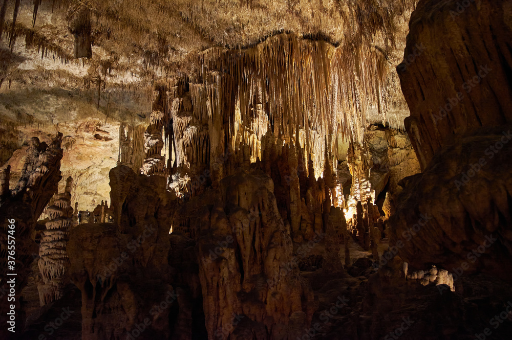 caves of drach, majorca, balearic islands ,growth and shrinkage in constant cycle, limestone formations, stalactites, stalagmites, columns, epelothems, in Cueva del Drach