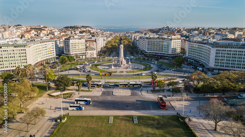 Fototapeta Naklejka Na Ścianę i Meble -  Aerial view of Lisbon and Marques de Pombal Square