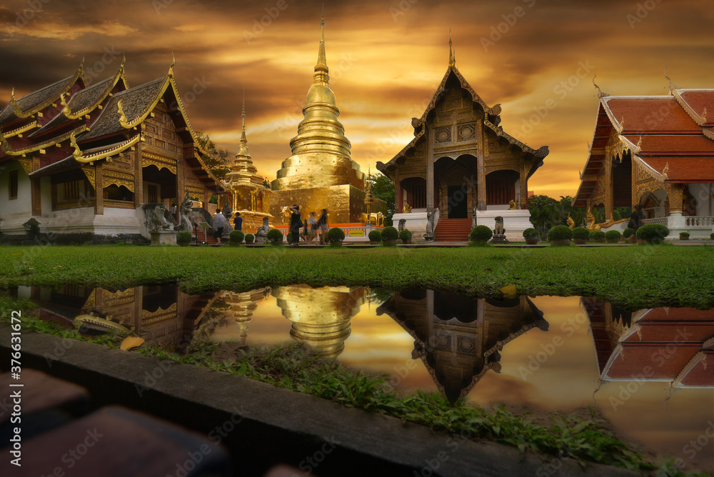 Naklejka premium wat phasing temple at chiang mai thailand