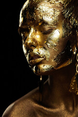 Fotobehang Zwart goud Blondine met gouden bladgoud  © Alexander