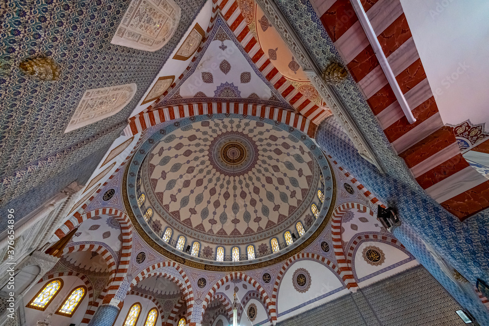 Halil-ur-Rahman Mosque (Mosque Floor) - Sanliurfa-Turkey