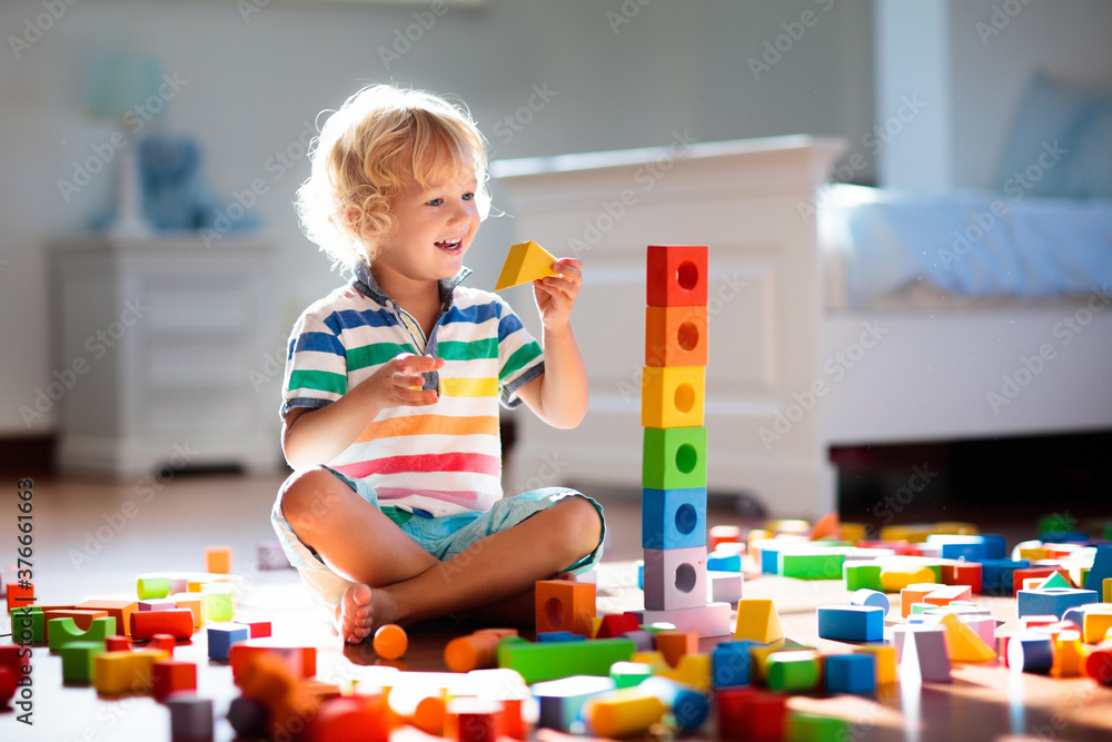 40,100+ Child Playing With Blocks Stock Photos, Pictures & Royalty-Free  Images - iStock  Parent and child playing with blocks, Black child playing  with blocks, Child playing with blocks at school