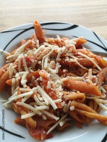 spaghetti with shrimp