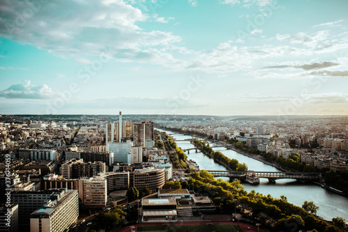 Fototapeta Naklejka Na Ścianę i Meble -  Vista aerea de Paris