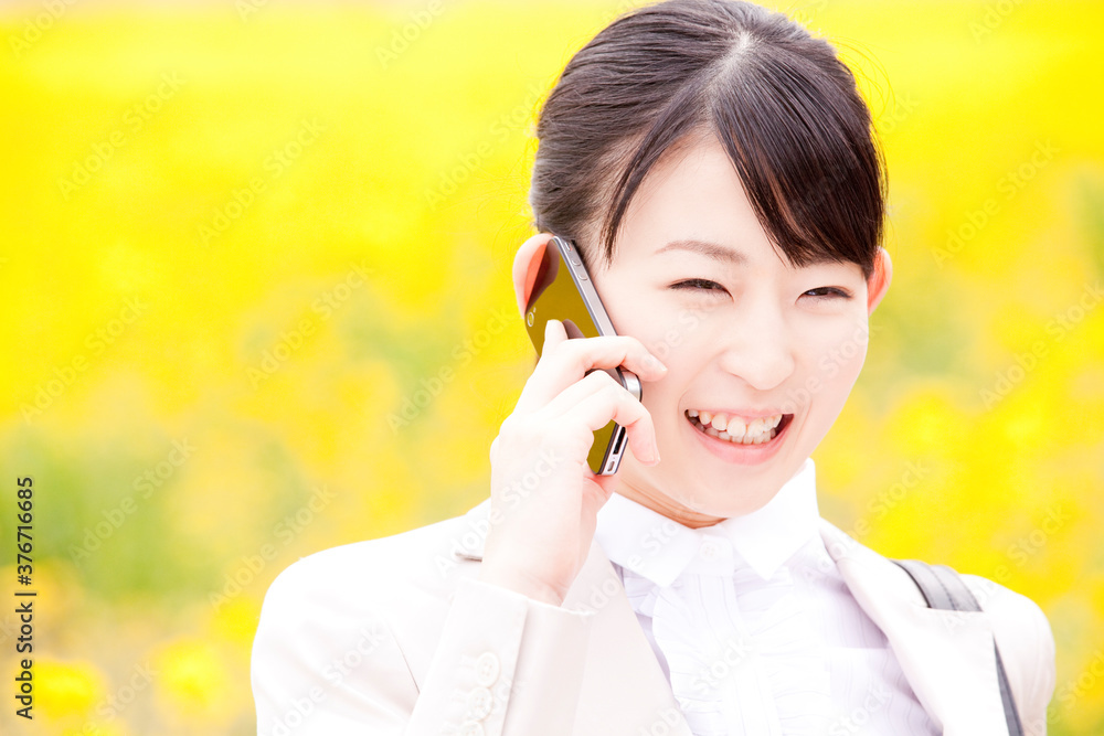 電話するＯＬ