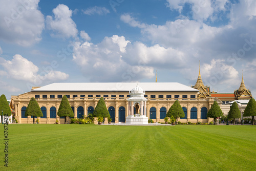 Wallpaper Mural Grand palace bangkok, Thailand Torontodigital.ca