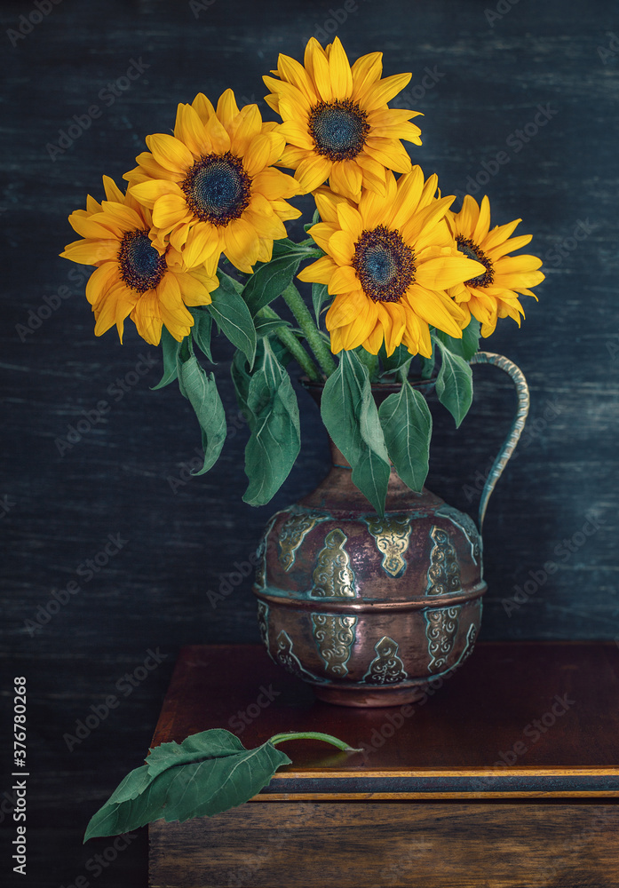 Autumn still life. Autumn bouquet of flowers with sunflowers. Autumn still life. Autumn bouquet of flowers with sunflowers.