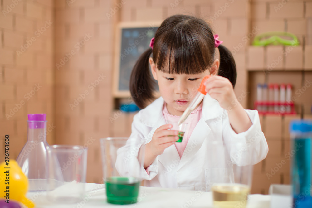 young girl play science experiments for homeschooling young girl play science experiments for homeschooling