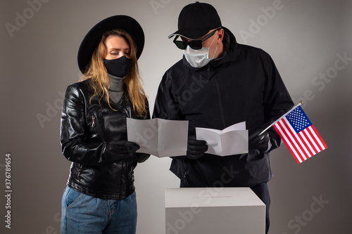 An American couple shares t...