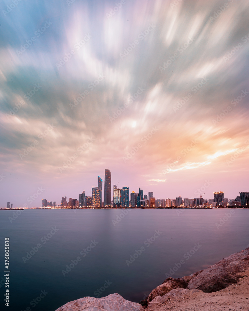 Fototapeta premium Abu Dhabi Skyline