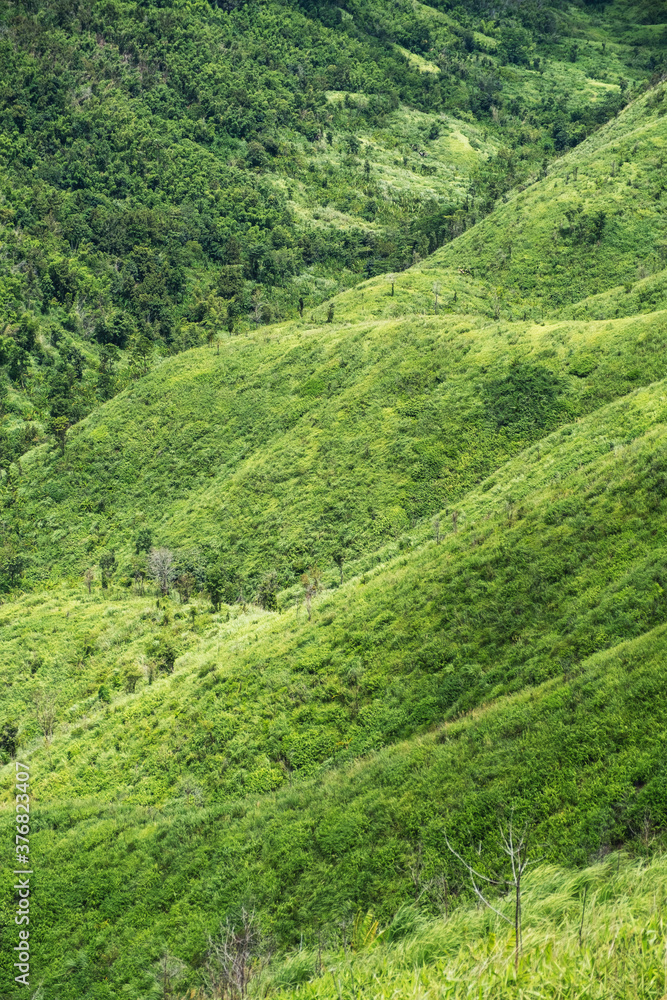 Fototapeta premium Landscape image of a beautiful mountains ranges view