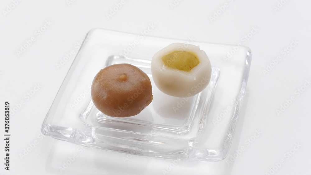 和菓子　芋切り団子　くるみ団子