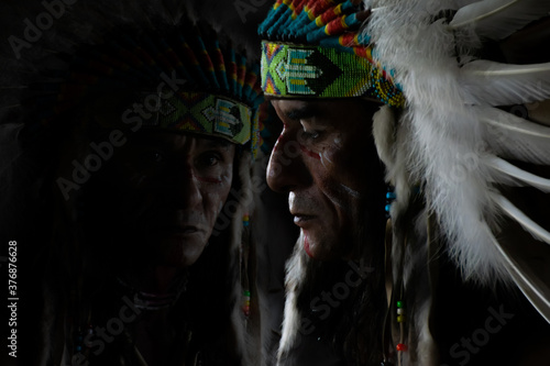 Obraz na plátně native Americans.portrait of Americans Indian man.