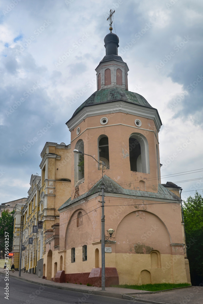Obraz premium Bell tower of Trinity monastery (Troitsky monastery, XVIII century). Smolensk city, Smolensk Oblast, Russia.