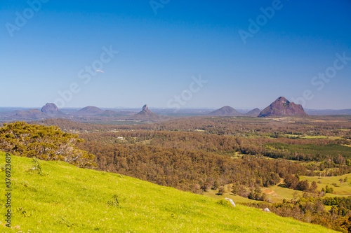 Obraz na płótnie Glass House Mountains Queensland Australia w salonie