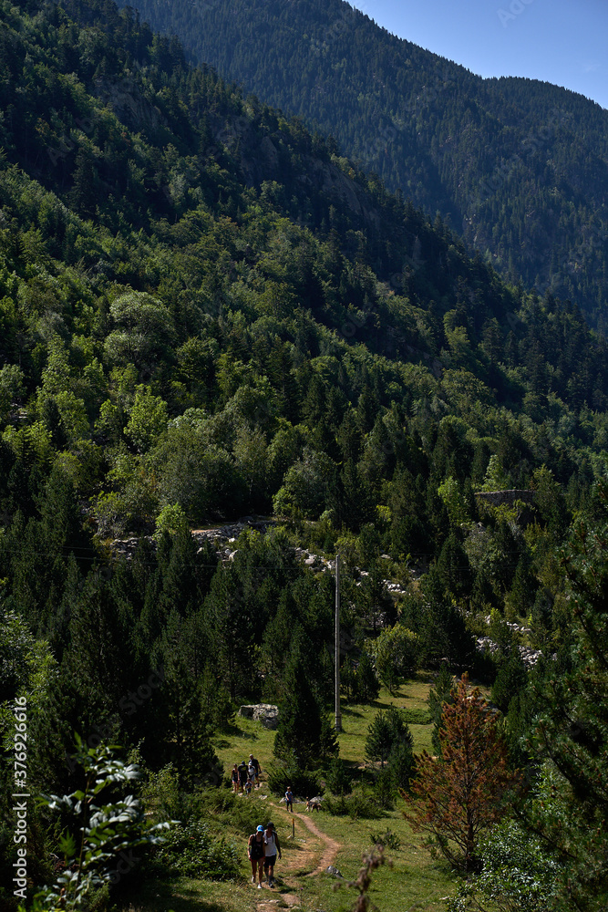 Obraz premium Paisajes del Parque Nacional de Aiguestortes, España.