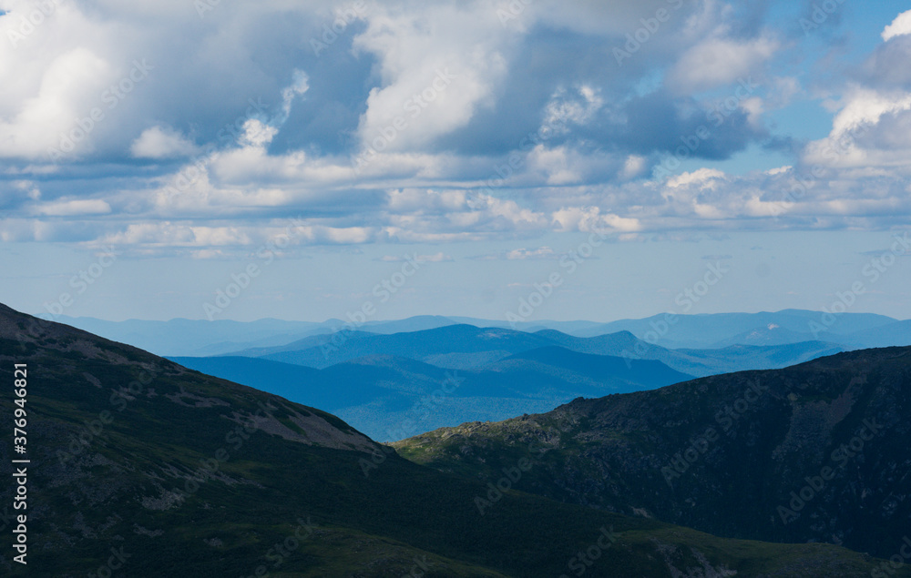 The White mountains - from Mount Washington