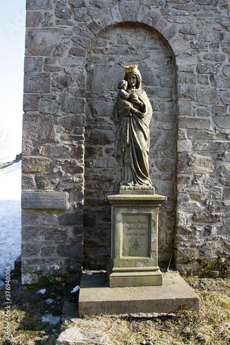 Marienstatue an der Gangolfkapelle auf der Milsebergkuppe. Milseburg, Rhoen, Hessen, Deutschland, Europa photo