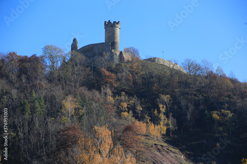 Ruine des Schloss Muehlburg auf dem Muehlberg. Wandersleben, Thueringen, Deutschland, Europa 