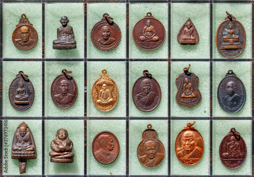Obraz na płótnie Small Buddha image or Thai amulet w salonie