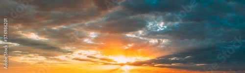 Sunshine In Sunrise Bright Dramatic Sky. Scenic Colorful Sky At Dawn. Sunset Sky Natural Abstract Background. Panorama Panoramic View