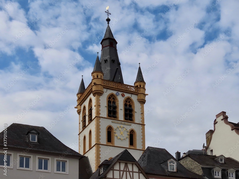 Fototapeta premium St. Gangolf church in Trier