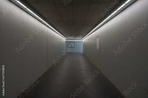 Tunnel