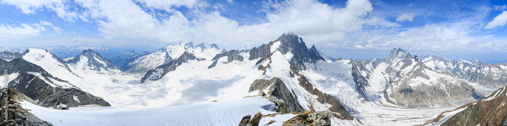 Studergletscher, Finsteraarhorn, Finsteraargletscher, Strahlegggletscher, Lauteraargletscher, Kantonsgrenze Wallis-Bern