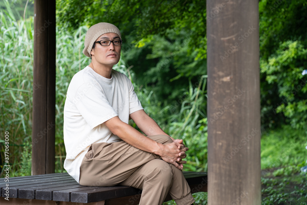 Fototapeta premium アウトドア系の男性 