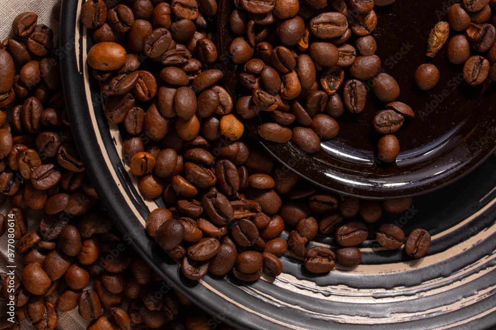 Fototapeta premium brown roasted coffee beans