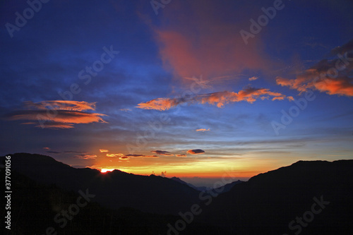 Taiwan Nantou Hehuan Mountain dawn