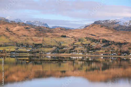 Fototapeta Naklejka Na Ścianę i Meble -  Village by the bay, Loch Carron,   Lochcarron, Scottish highlands