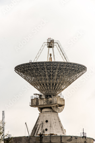 Obraz na płótnie Intercontinental large antenna for communication