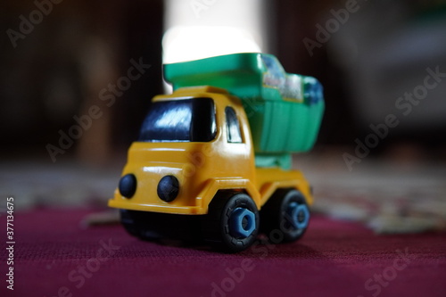 toy car toy
