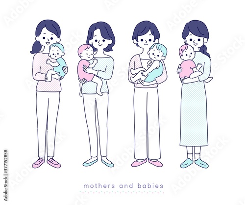 赤ちゃんを抱っこするお母さん達