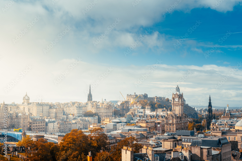 Fototapeta premium Edinburgh city skyline from Calton Hill., United Kingdom