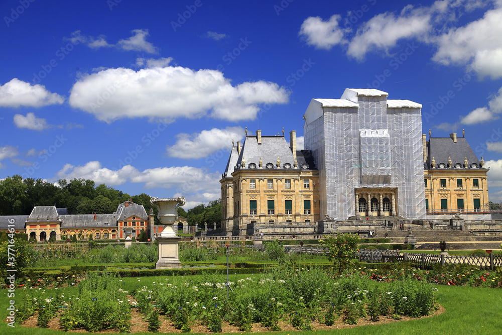 France Fort Wallerville garden