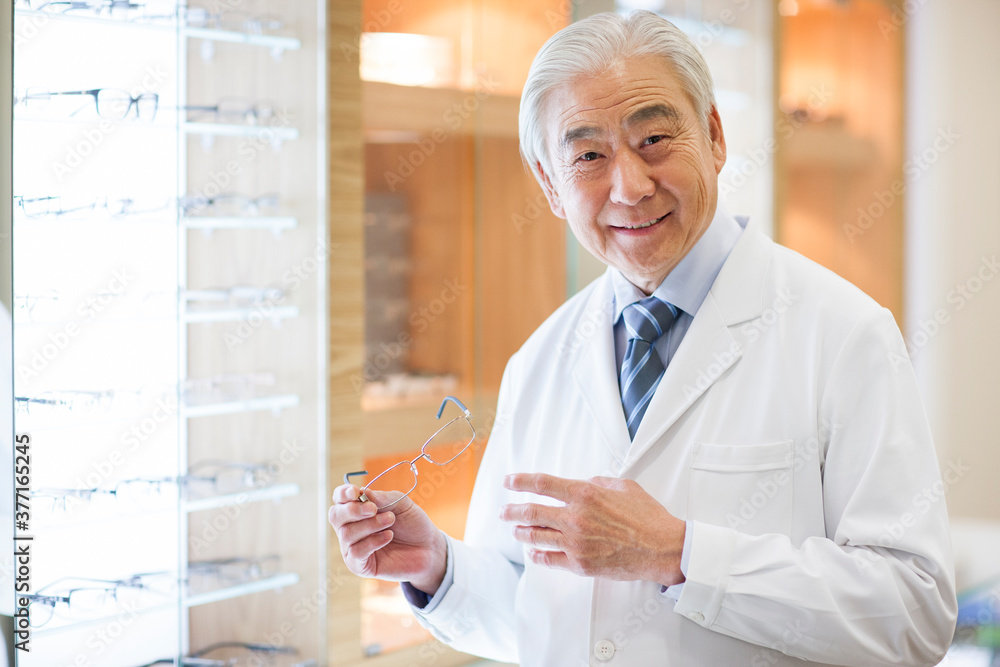Senior medical expert with glasses Senior medical expert with glasses