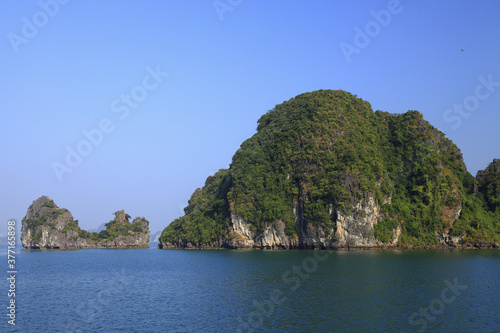 Vietnam Quang Ninh Halong Bay sea islands