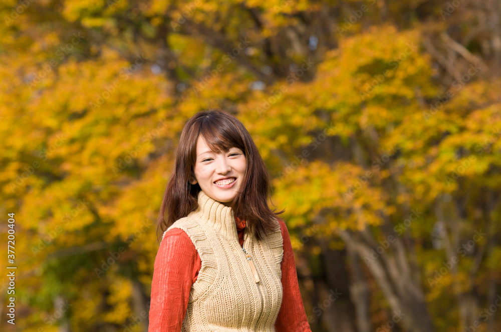 笑顔の女性 笑顔の女性