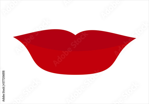 Labios pintados de carmín sobre fondo blanco. Boca