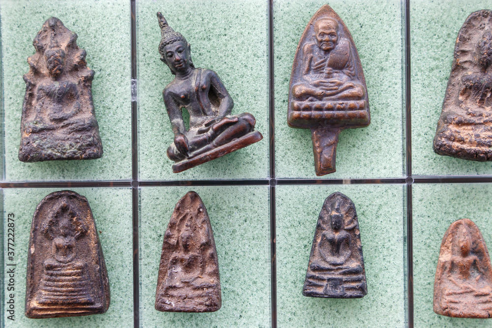 Small Buddha image or Thai Amulets & Talismans