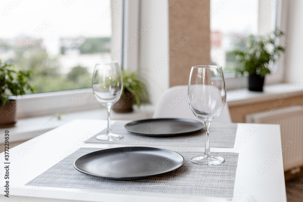 Fototapeta premium table setting for a romantic dinner for two