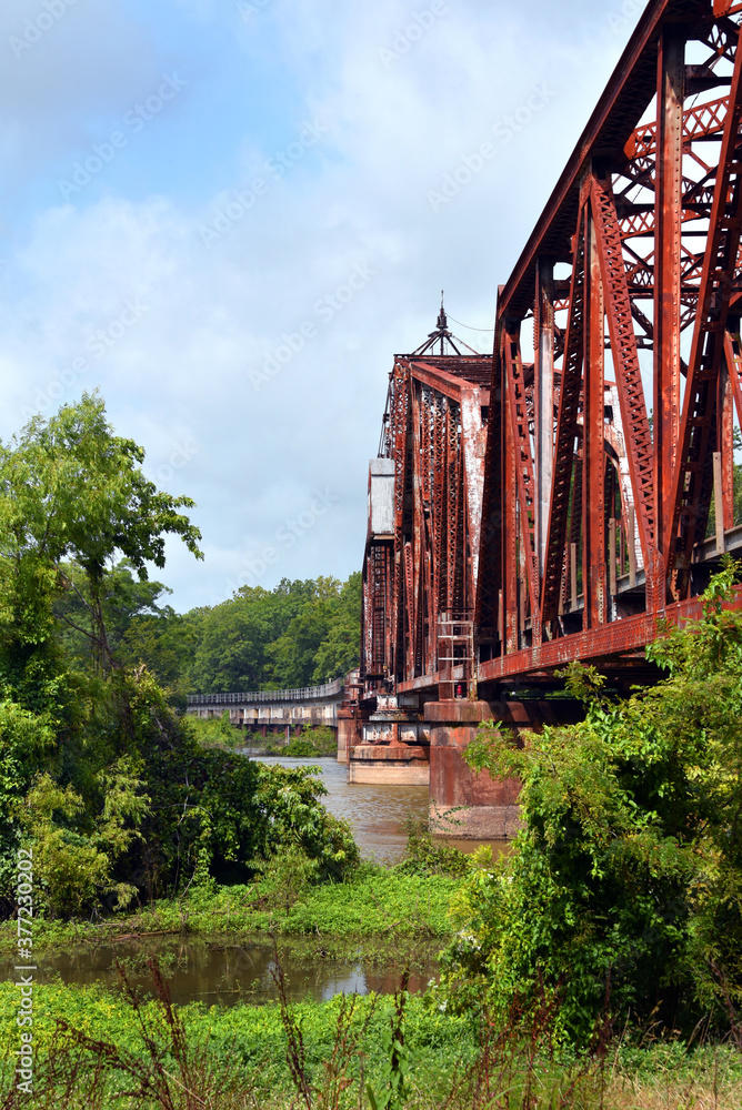Swing-Draw Bridge at Clarendon Arkansas Swing-Draw Bridge at Clarendon Arkansas