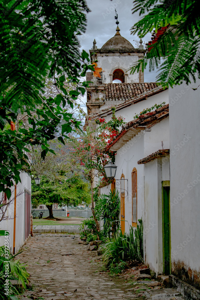 Naklejka premium rua do fogo