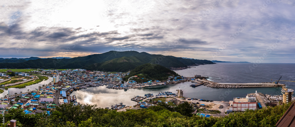 Korea's beautiful harbor, Chuksan Port