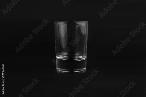 Glass glass with a thick bottom