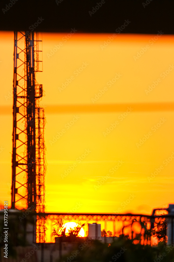 Fototapeta premium sunset in the city