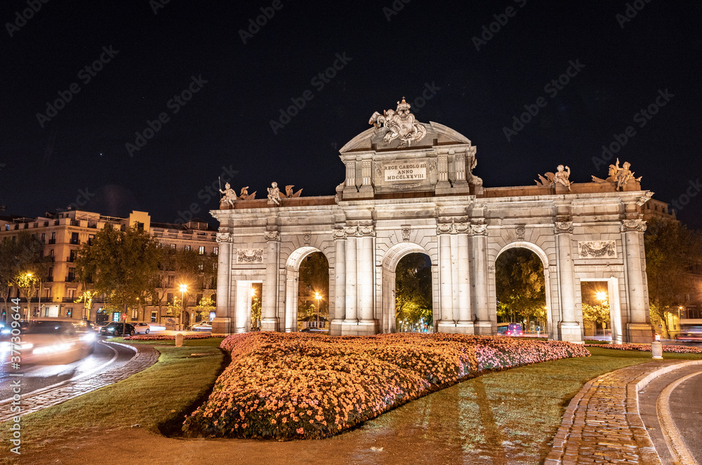 Obraz premium Puerta de alcala